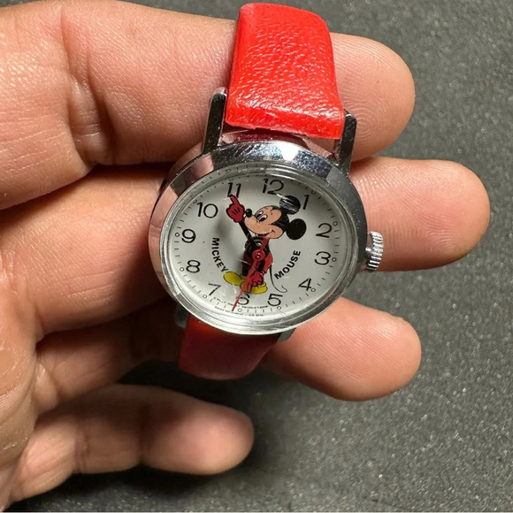 Vintage Disney Mickey Mouse Watch Mechanical Wind Up Plastic Red Band  Working - Picture 4 of 9